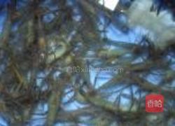 盐水河虾的做法图解1
