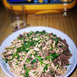肉末炒千张的做法[图]