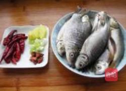 贴饽饽熬小鱼的做法图解3