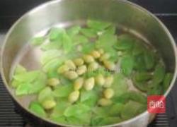 白果炒莴苣的做法图解4