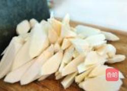 茭白炒毛豆籽的做法图解3