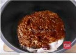 酱焖辣猪蹄的做法图解3