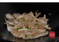 草菇肉片的做法图解8
