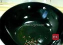 炝拌莴笋条的做法图解2