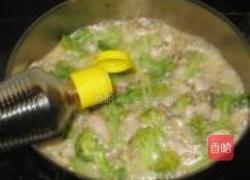 西兰花炒蛏子肉的做法图解7
