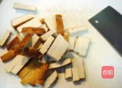 黑椒香干炒笋条的做法图解1