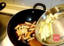 黑椒香干炒笋条的做法图解9