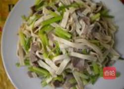 口条炒千张香芹的做法图解6