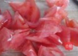 糖拌西红柿的做法图解2