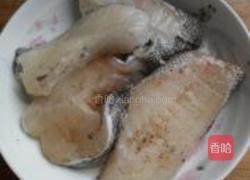 香菇剁椒蒸鳕鱼的做法图解2