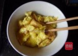 平菇炒蛋的做法图解7