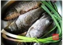 豆瓣鲤鱼的做法图解1