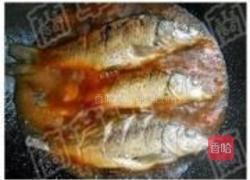 豆瓣鲤鱼的做法图解7