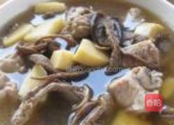茶树菇冬笋排骨汤的做法图解10