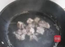 茶树菇冬笋排骨汤的做法图解7