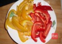 香嫩彩椒爆牛肉的做法图解2