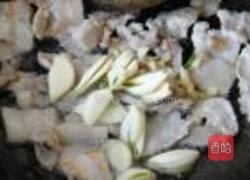 茶树菇木耳炒肉片的做法图解5