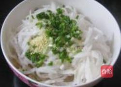 白萝卜拌海蜇的做法图解5