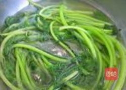 茼蒿拌豆干的做法图解3