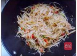 咸菜丝炒鸡蛋的做法图解9