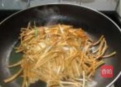 豆腐丝炒韭菜的做法图解4