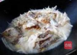 萝卜丝烧带鱼的做法图解8