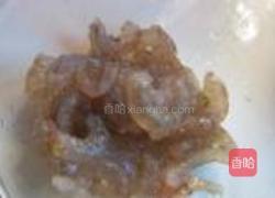 虾仁茭白炒毛豆的做法图解2