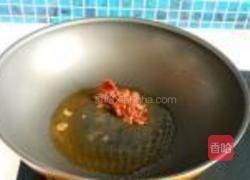 包菜炒猪头肉的做法图解3