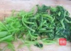 茼蒿炒鸡蛋的做法图解2