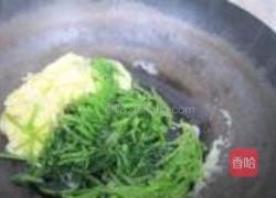 茼蒿炒鸡蛋的做法图解5