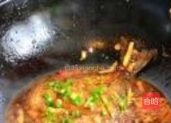 干烧鲳鱼的做法图解9