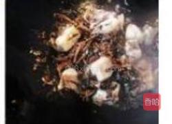 霉干菜烧鲳鱼的做法图解6