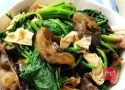 木耳腐竹拌菠菜的做法图解11