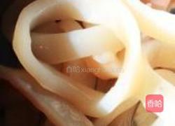 香酥鱿鱼圈的做法图解2