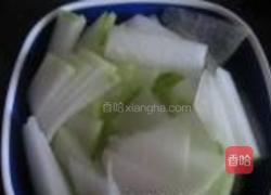 蟹味菇炒冬瓜的做法图解2