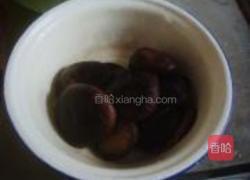 莲藕香菇肉蒸包的做法图解3