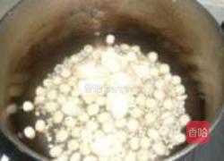 莲子百合薏仁汤的做法图解5