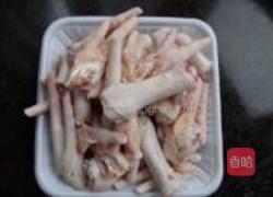 球葱炒鸡爪的做法图解2