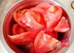 番茄洋葱炒鸡蛋的做法图解1