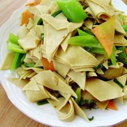 尖椒干豆腐的做法[图]