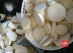 杏鲍菇炒鸡腿肉的做法图解5