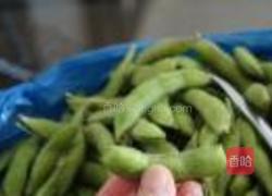 五香毛豆的做法图解1