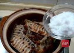 京味儿焖酥带鱼的做法图解6