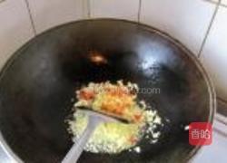 咸蛋毛蟹炒年糕的做法图解7