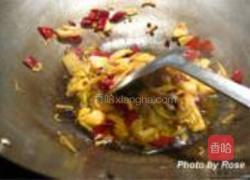 辣白菜芦笋炒鸡胗的做法图解6