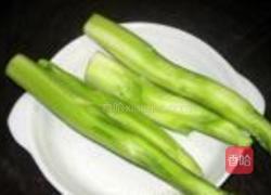 芥蓝炒腊味的做法图解1