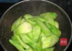 芥蓝炒腊味的做法图解6