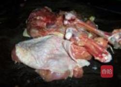 照烧鸡腿生菜卷的做法图解2