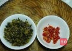 雪菜蒸鱼豆腐的做法图解3