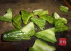苦瓜炖排骨的做法图解6